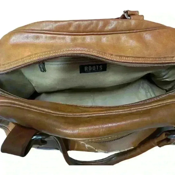 ROOTS Roots  AIR Carry On Leather Bag. Released for launch of Roots Air Airline - Picture 10 of 13
